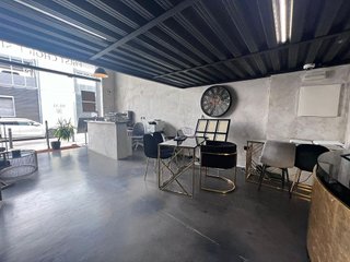 Oficina en alquiler en Nueva Andalucía centro en Marbella