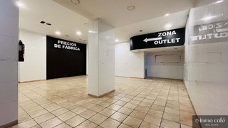 Local comercial en alquiler en La Paz en Villena