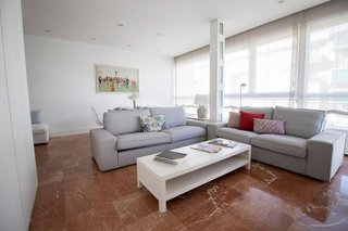 Piso en alquiler en Los Remedios en Sevilla
