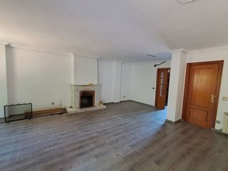 Casa pareada en alquiler en Peñagrande en Madrid
