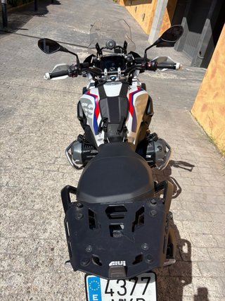 Soporte Givi SRA5108B BMW R1250GS 19/23