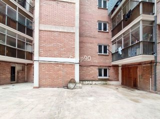 Local comercial en venta en Instituts - Universitat en Lleida