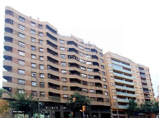 Local comercial en venta en Instituts - Universitat en Lleida