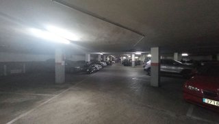 Garaje en venta en Pubilla Cases en Hospitalet de Llobregat, L´