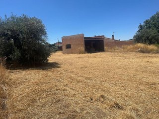 Terreno en venta en Zona Ayuntamiento en Alhendín