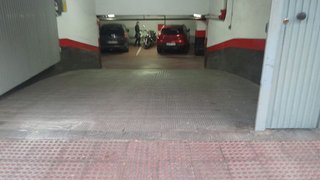 Garaje en alquiler en Carranque - Haza Cuevas en Málaga