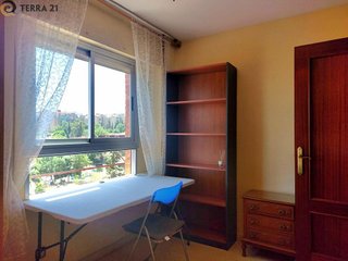 Piso en alquiler en El Valle - Universidad en Jaén