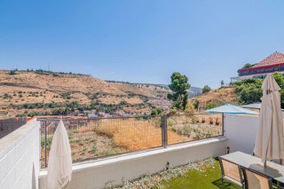 Casa adosada en alquiler en Bola de Oro - Serrallo en Granada