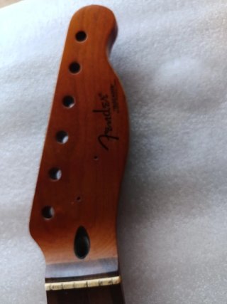 Mástil Telecaster Arce Tostado Decal Fender