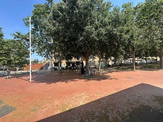 Local comercial en venta en El Bon Pastor en Barcelona