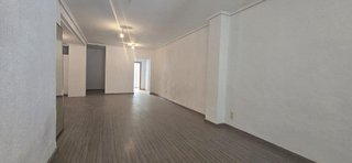 Local comercial en venta en Casco Antiguo en Llíria