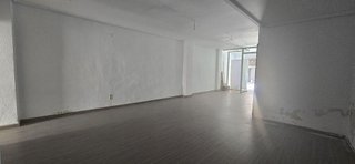 Local comercial en venta en Casco Antiguo en Llíria
