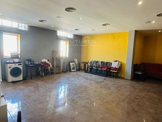 Local comercial en venta en La Línea de la Concepción ciudad en Línea de la Concepción (La)