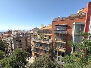 Piso en alquiler en La Font d'en Fargues en Barcelona
