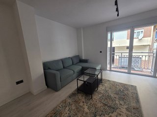 Piso en alquiler en Los Jardines de Marbella - La Ermita en Marbella