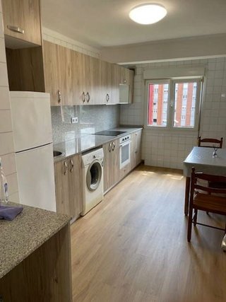 Piso en alquiler en Perchera en Gijón