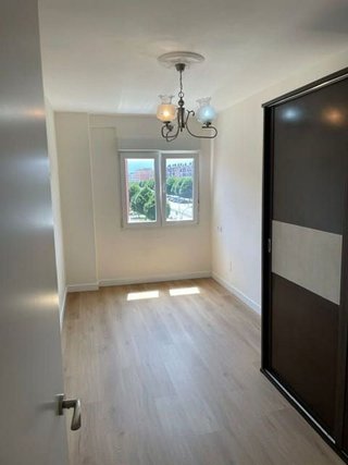 Piso en alquiler en Perchera en Gijón