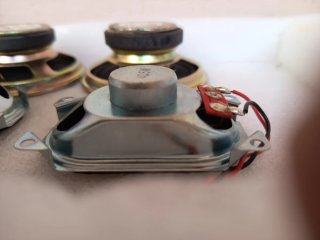 4 Altavoces TV/Radio