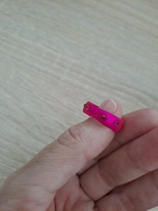 Anillo fucsia con brillantitos T.10