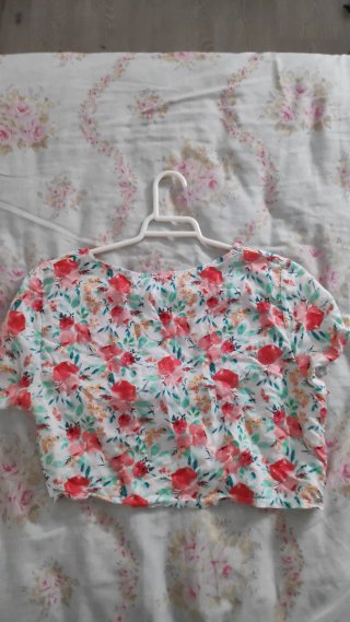 Top corto estampado Made in Italy
