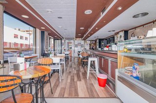 Local comercial en venta en Pajaritos - Plaza de Toros en Granada