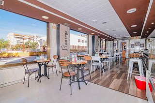 Local comercial en venta en Pajaritos - Plaza de Toros en Granada