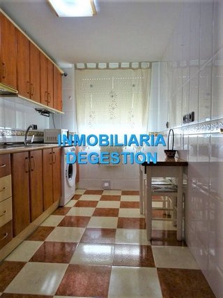 Piso en venta en Linares
