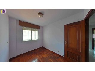 Piso en venta en Poio