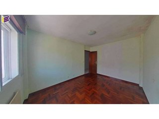 Piso en venta en Poio