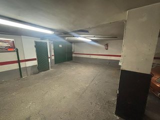 Garaje en venta en Montolivet en Valencia