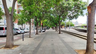 Local comercial en venta en Can Clota en Esplugues de Llobregat