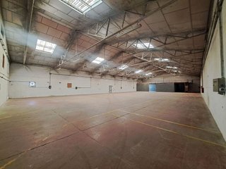 Nave industrial en alquiler en Sudeste Industrial en Fuenlabrada