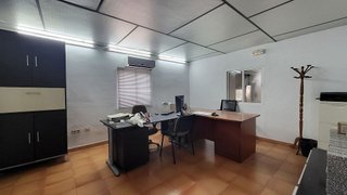 Nave industrial en alquiler en Polígonos - Recinto Ferial Cortijo de Torres en Málaga