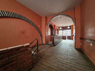 Local comercial en venta en Tanos en Torrelavega