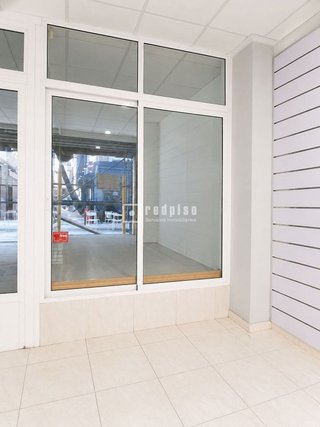 Local comercial en alquiler en Agra del Orzán - Ventorrillo - Vioño en Coruña (A)