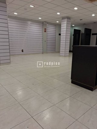 Local comercial en alquiler en Agra del Orzán - Ventorrillo - Vioño en Coruña (A)