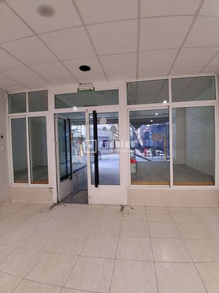 Local comercial en alquiler en Agra del Orzán - Ventorrillo - Vioño en Coruña (A)