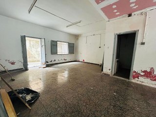 Local comercial en venta en Pubilla Cases en Hospitalet de Llobregat, L´