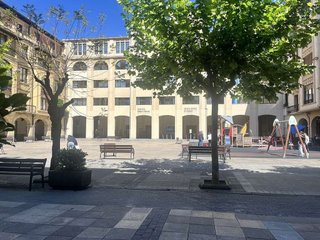 Local comercial en venta en Las Arenas Centro en Getxo