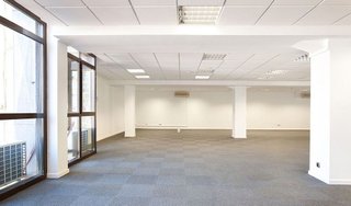 Oficina en alquiler en Sant Antoni en Barcelona