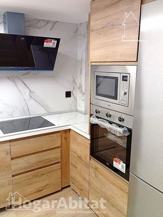 Piso en venta en L´Amistat en Valencia