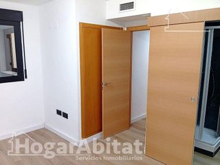 Piso en venta en L´Amistat en Valencia