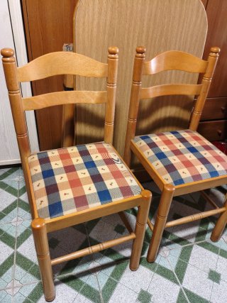 Mesa extensible madera + 2 sillas