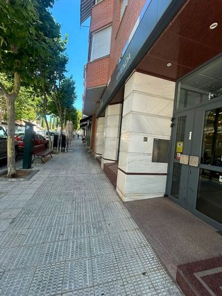Local comercial en venta en Buenavista-Valparaíso-La Legua en Toledo