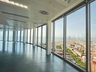 Oficina en alquiler en La Barceloneta en Barcelona