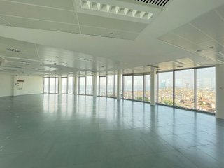 Oficina en alquiler en La Barceloneta en Barcelona