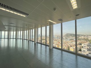 Oficina en alquiler en La Barceloneta en Barcelona