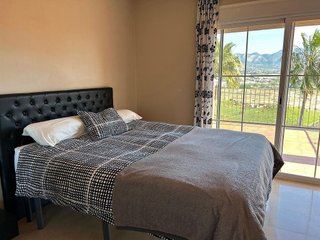 Chalet en alquiler en Hipódromo - Cerrado del Águila en Mijas