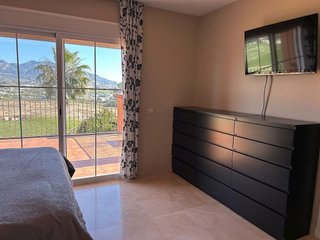 Chalet en alquiler en Hipódromo - Cerrado del Águila en Mijas