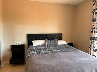 Chalet en alquiler en Hipódromo - Cerrado del Águila en Mijas